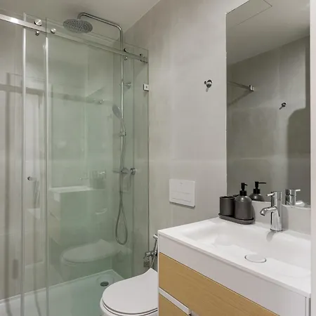 Nest 2br Lägenhet *