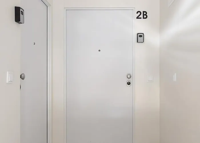 Διαμέρισμα Nest 2br *